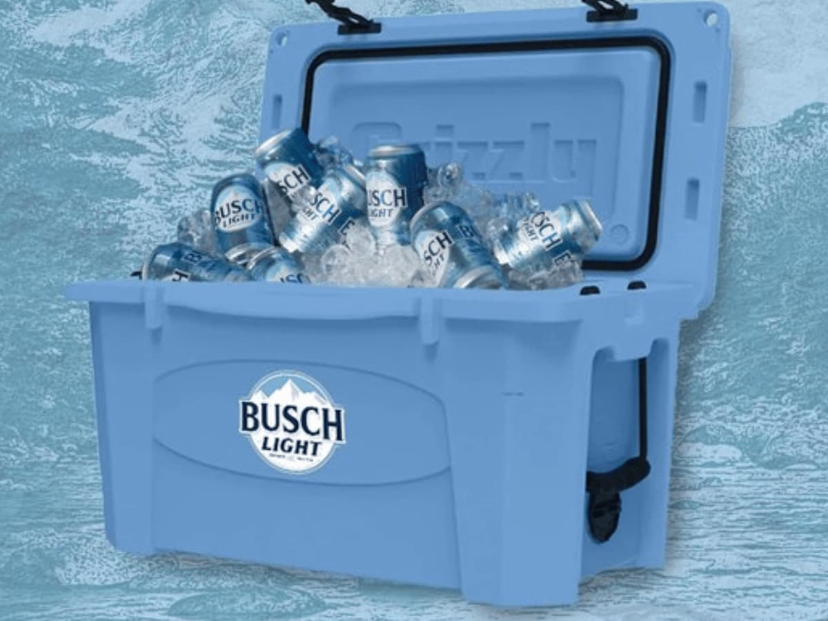 Busch Light Racing Sweepstakes! 600 Winners get a Cooler and MORE!!